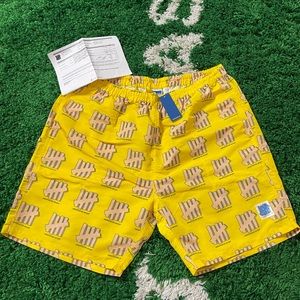Undefeated All Over Print Water Board Shorts New With Tags Sz XL